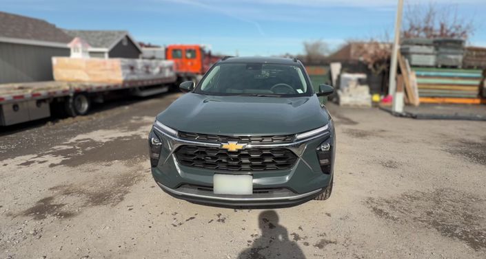 Thumbnail: 2025 Chevrolet Trax - 1