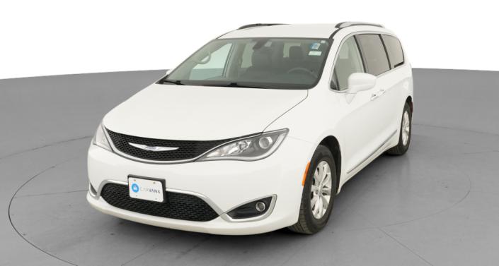 2018 Chrysler Pacifica  -
                  Hebron, OH