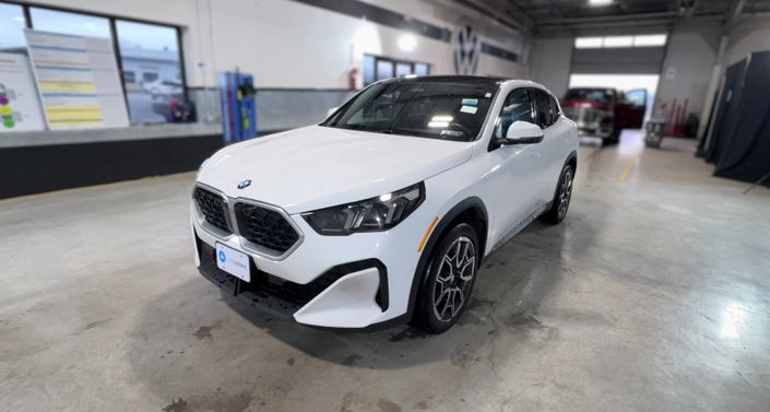 Thumbnail: 2025 BMW X2 - 1