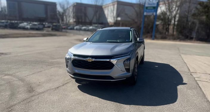 Thumbnail: 2025 Chevrolet Trax - 1