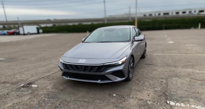 Thumbnail: 2025 Hyundai Elantra - 1