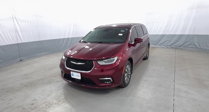Thumbnail: 2022 Chrysler Pacifica - 1