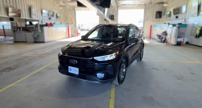 Thumbnail: 2025 Ford Escape - 1