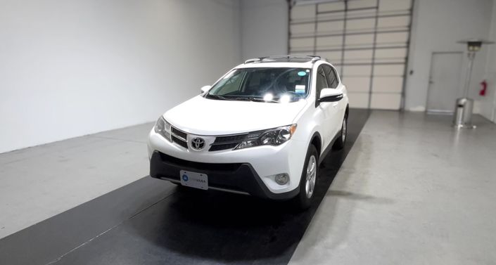 Thumbnail: 2015 Toyota RAV4 - 1