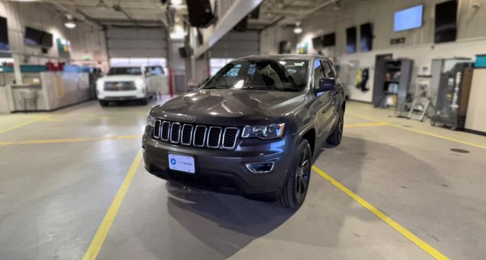 Thumbnail: 2018 Jeep Grand Cherokee - 1