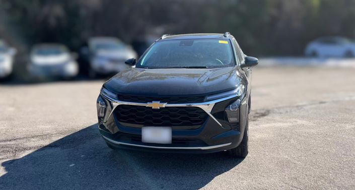 Thumbnail: 2024 Chevrolet Trax - 1