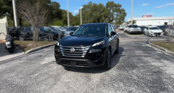 Thumbnail: 2025 Nissan Rogue - 1