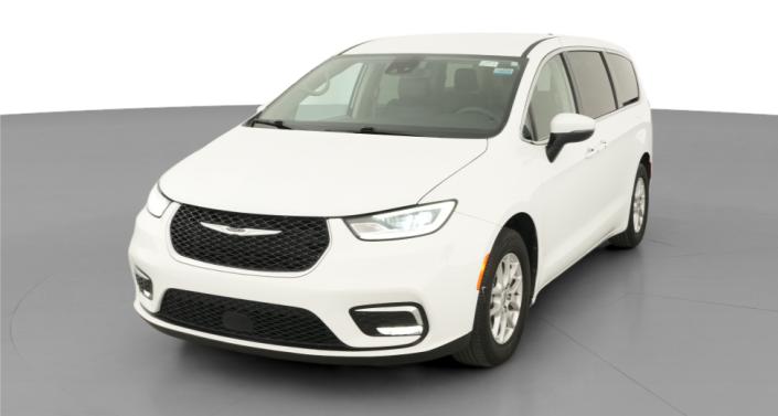 Thumbnail: 2023 Chrysler Pacifica - 1