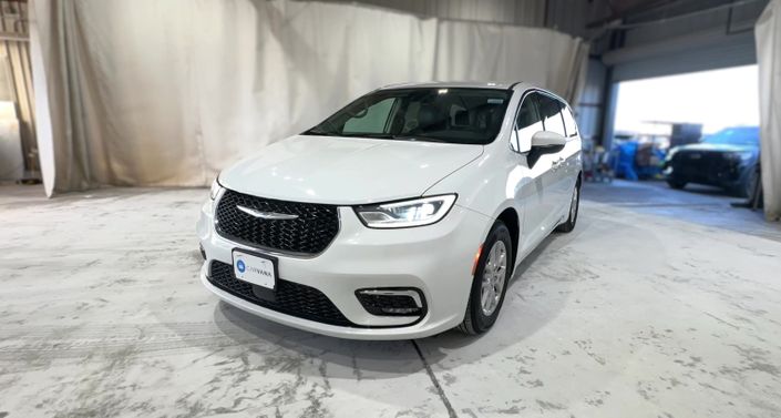 Thumbnail: 2023 Chrysler Pacifica - 1