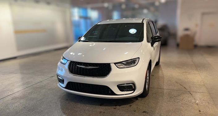 Thumbnail: 2025 Chrysler Pacifica - 1