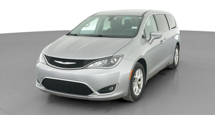 Thumbnail: 2018 Chrysler Pacifica - 1