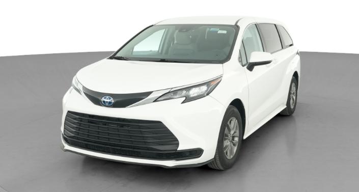 Thumbnail: 2024 Toyota Sienna - 1
