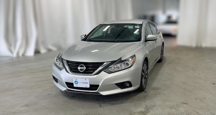 Thumbnail: 2017 Nissan Altima - 1