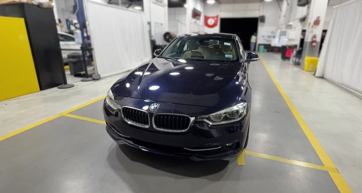 Thumbnail: 2017 BMW 3 Series - 1