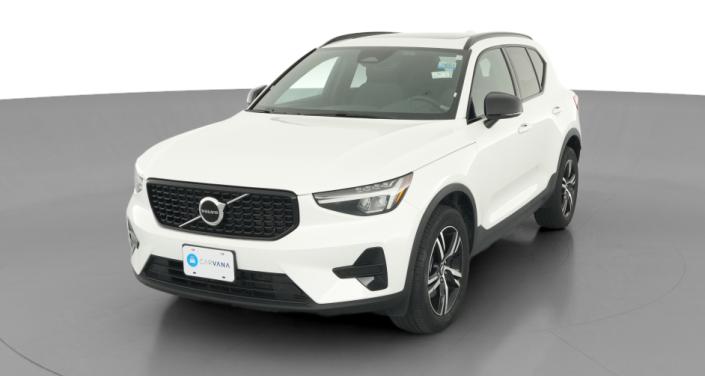 Thumbnail: 2024 Volvo XC40 - 1