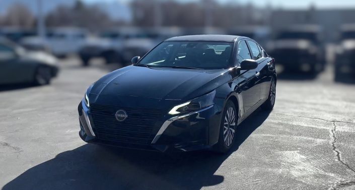 Thumbnail: 2025 Nissan Altima - 1