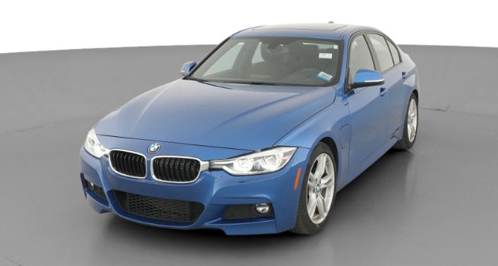 Thumbnail: 2016 BMW 3 Series - 1