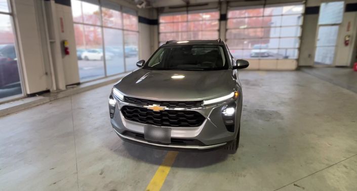 Thumbnail: 2025 Chevrolet Trax - 1