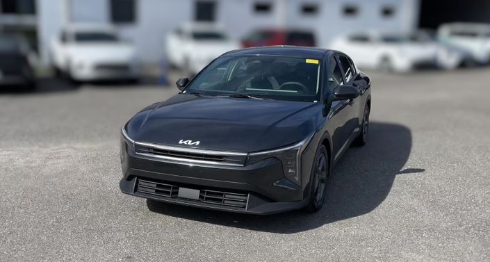 Thumbnail: 2025 Kia K4 - 1