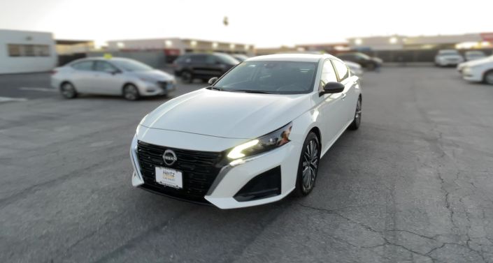 Thumbnail: 2025 Nissan Altima - 1