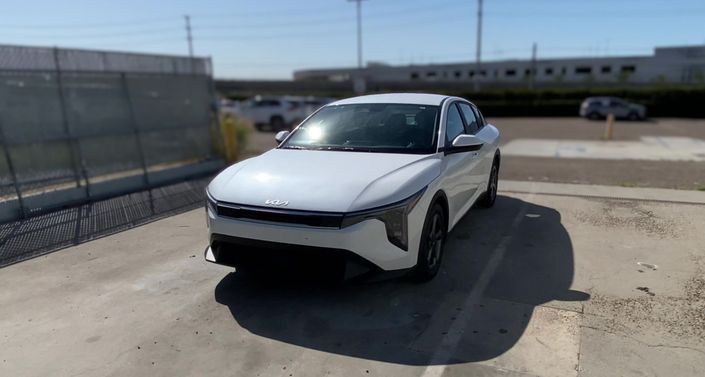 Thumbnail: 2025 Kia K4 - 1