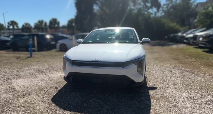 Thumbnail: 2025 Kia K4 - 1