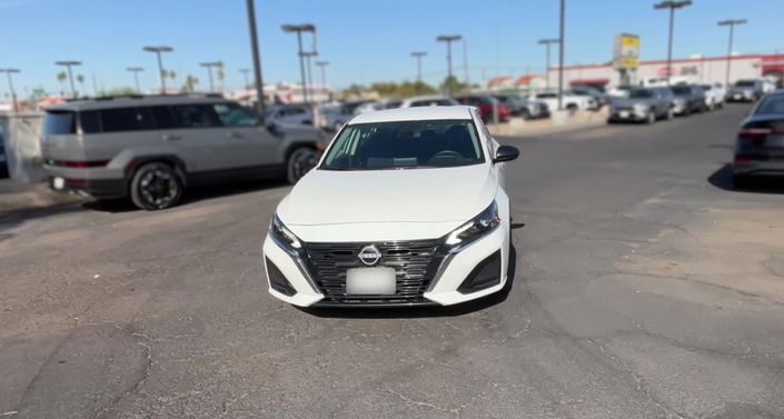 Thumbnail: 2025 Nissan Altima - 1