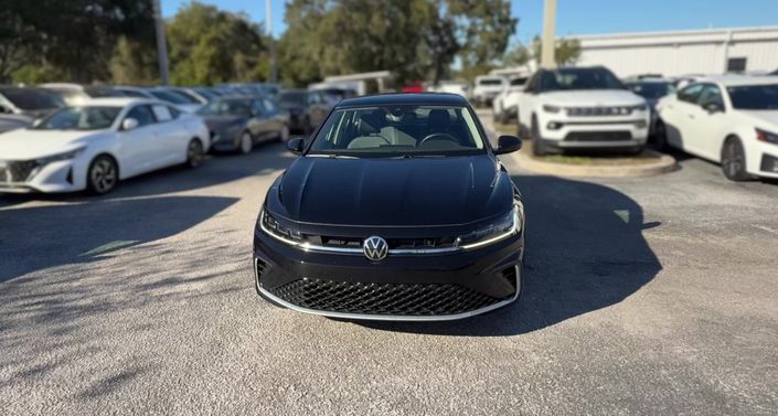 Thumbnail: 2025 Volkswagen Jetta - 1