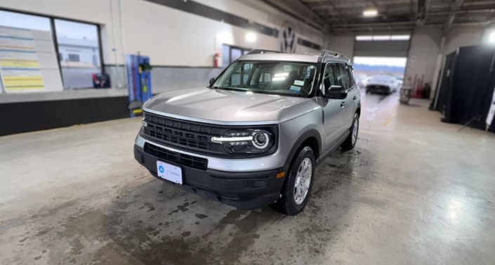 Thumbnail: 2022 Ford Bronco Sport - 1