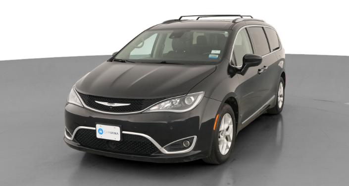 Thumbnail: 2017 Chrysler Pacifica - 1