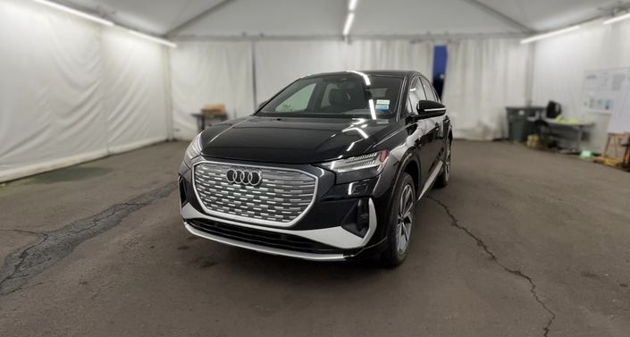 Thumbnail: 2024 Audi Q4 e-tron - 1