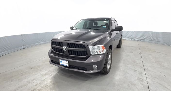 Thumbnail: 2019 RAM 1500 Classic - 1