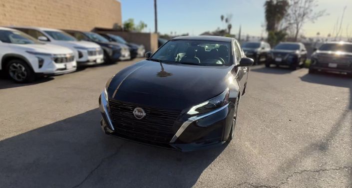 Thumbnail: 2025 Nissan Altima - 1