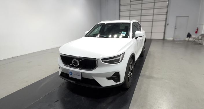 Thumbnail: 2023 Volvo XC40 - 1