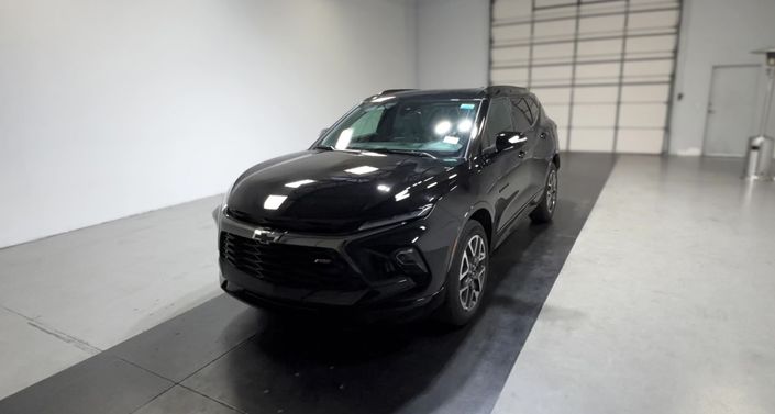 Thumbnail: 2025 Chevrolet Blazer - 1