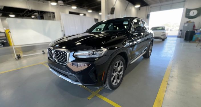 Thumbnail: 2025 BMW X4 - 1