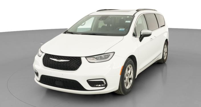 Thumbnail: 2023 Chrysler Pacifica - 1