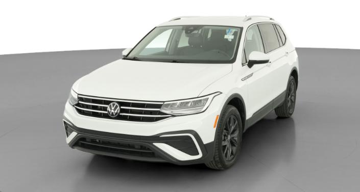 Thumbnail: 2024 Volkswagen Tiguan - 1