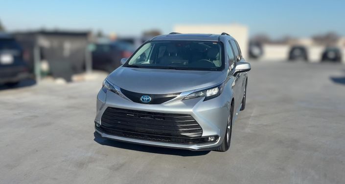 Thumbnail: 2025 Toyota Sienna - 1