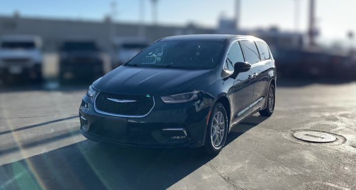 Thumbnail: 2025 Chrysler Pacifica - 1