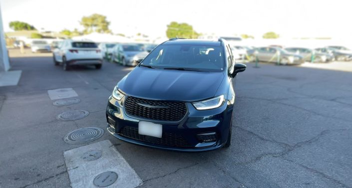 Thumbnail: 2025 Chrysler Pacifica - 1