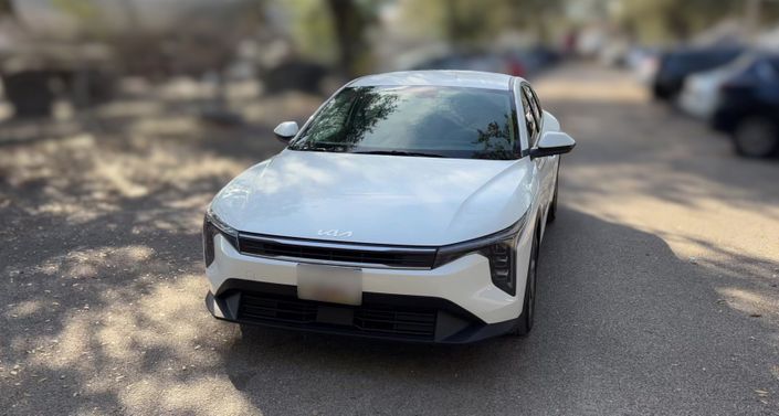 Thumbnail: 2025 Kia K4 - 1