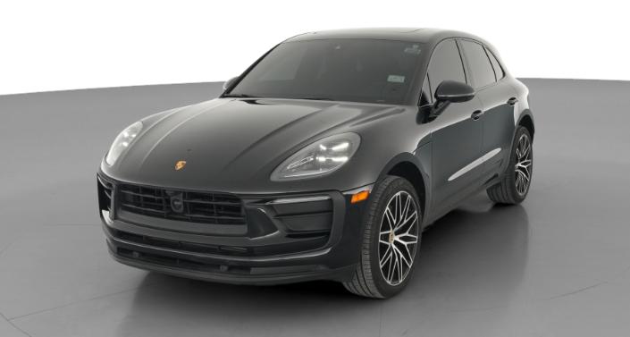 Thumbnail: 2024 Porsche Macan - 1
