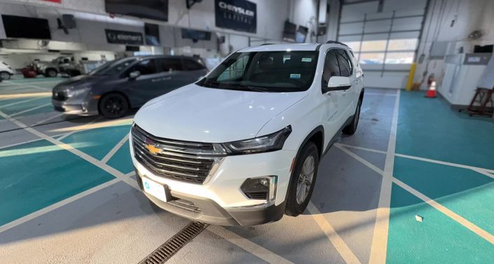 Thumbnail: 2023 Chevrolet Traverse - 1