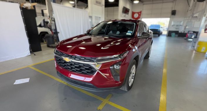 Thumbnail: 2025 Chevrolet Trax - 1