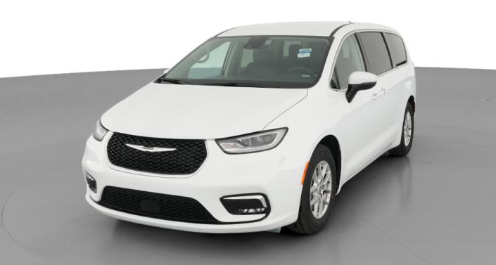 Thumbnail: 2023 Chrysler Pacifica - 1