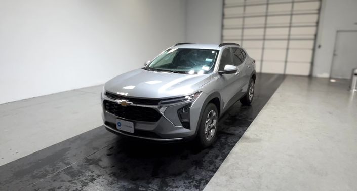Thumbnail: 2025 Chevrolet Trax - 1