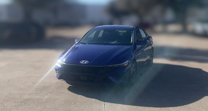 Thumbnail: 2025 Hyundai Elantra - 1