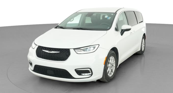 Thumbnail: 2023 Chrysler Pacifica - 1