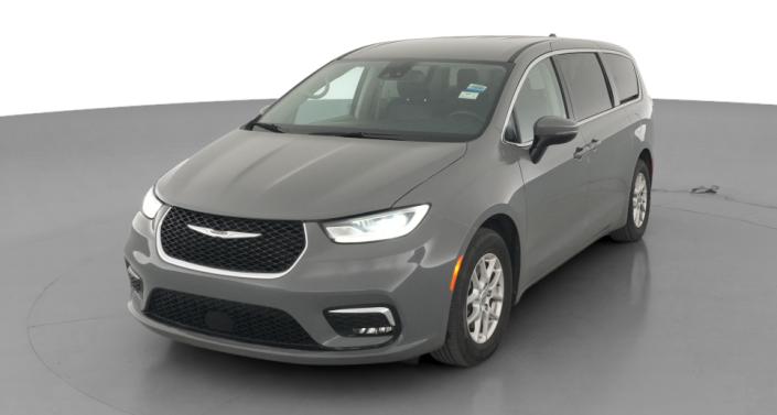 Thumbnail: 2023 Chrysler Pacifica - 1